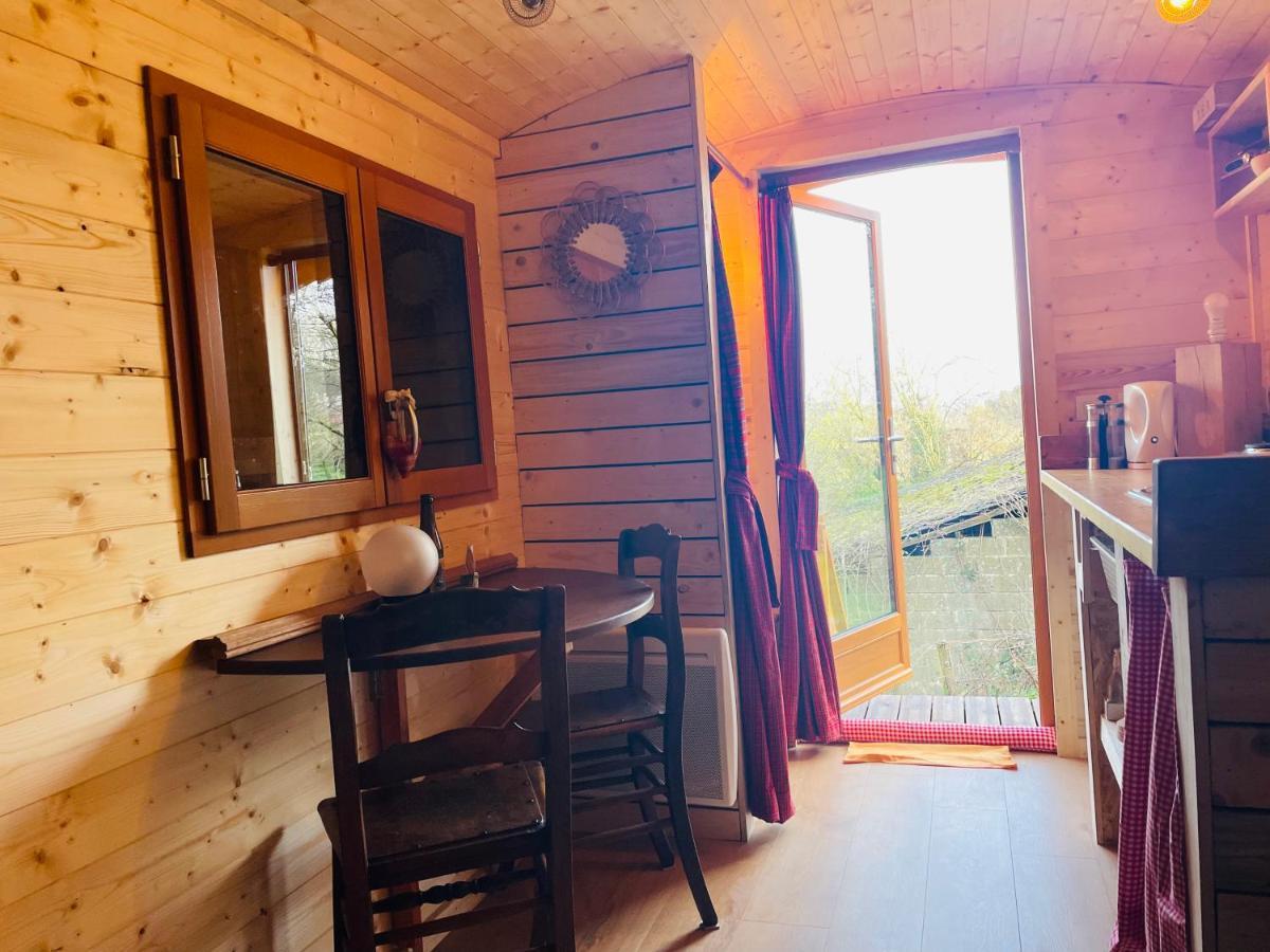 La Rouloulotte Hotel Durbuy Bagian luar foto